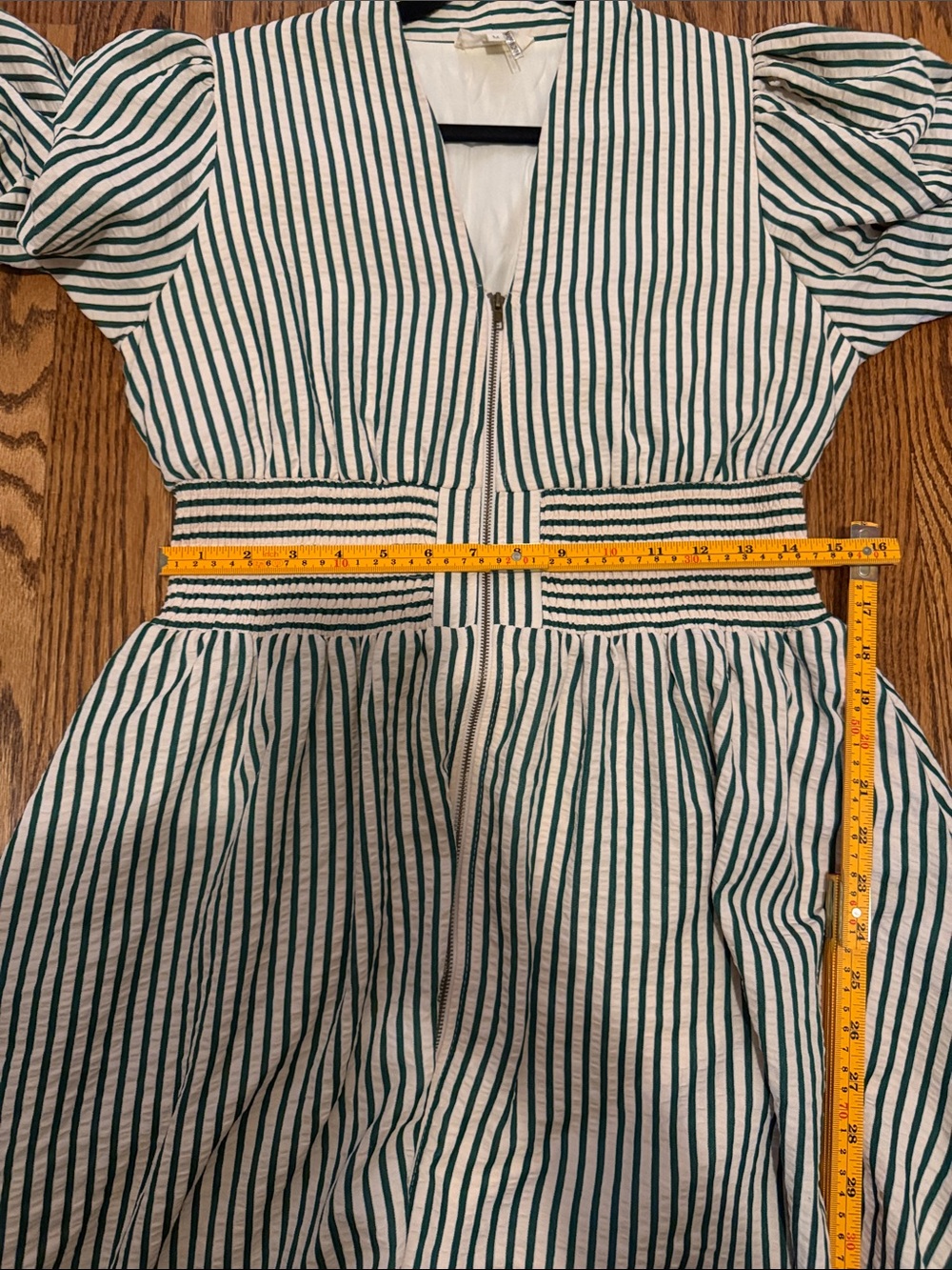 Entro Green White Striped Smocked Waist Puff Sleeve Zipper Front Midi Dress M - Picture 8 of 11
